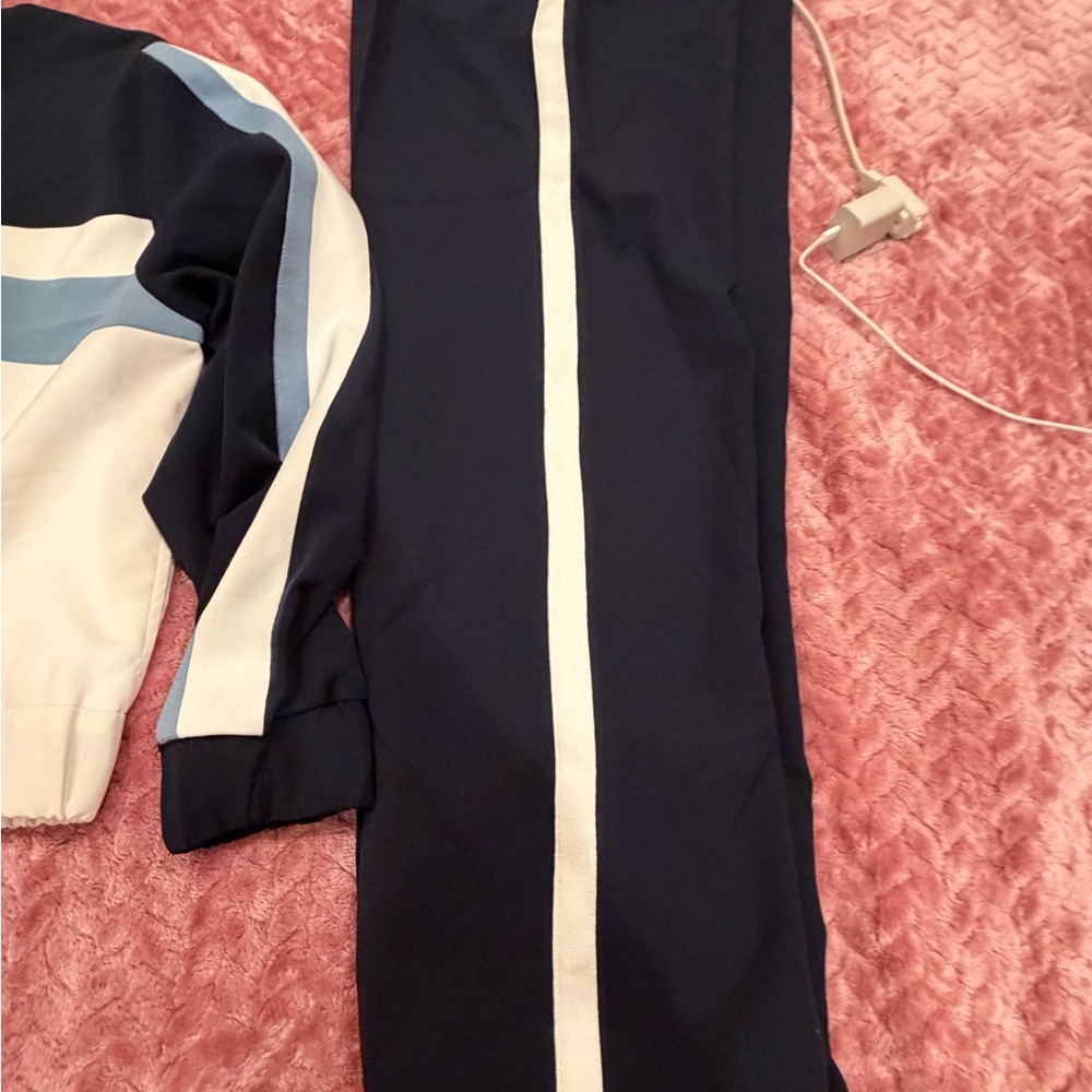 Zara Navy and White Colorblock Tracksuit - Picture 8 of 14
